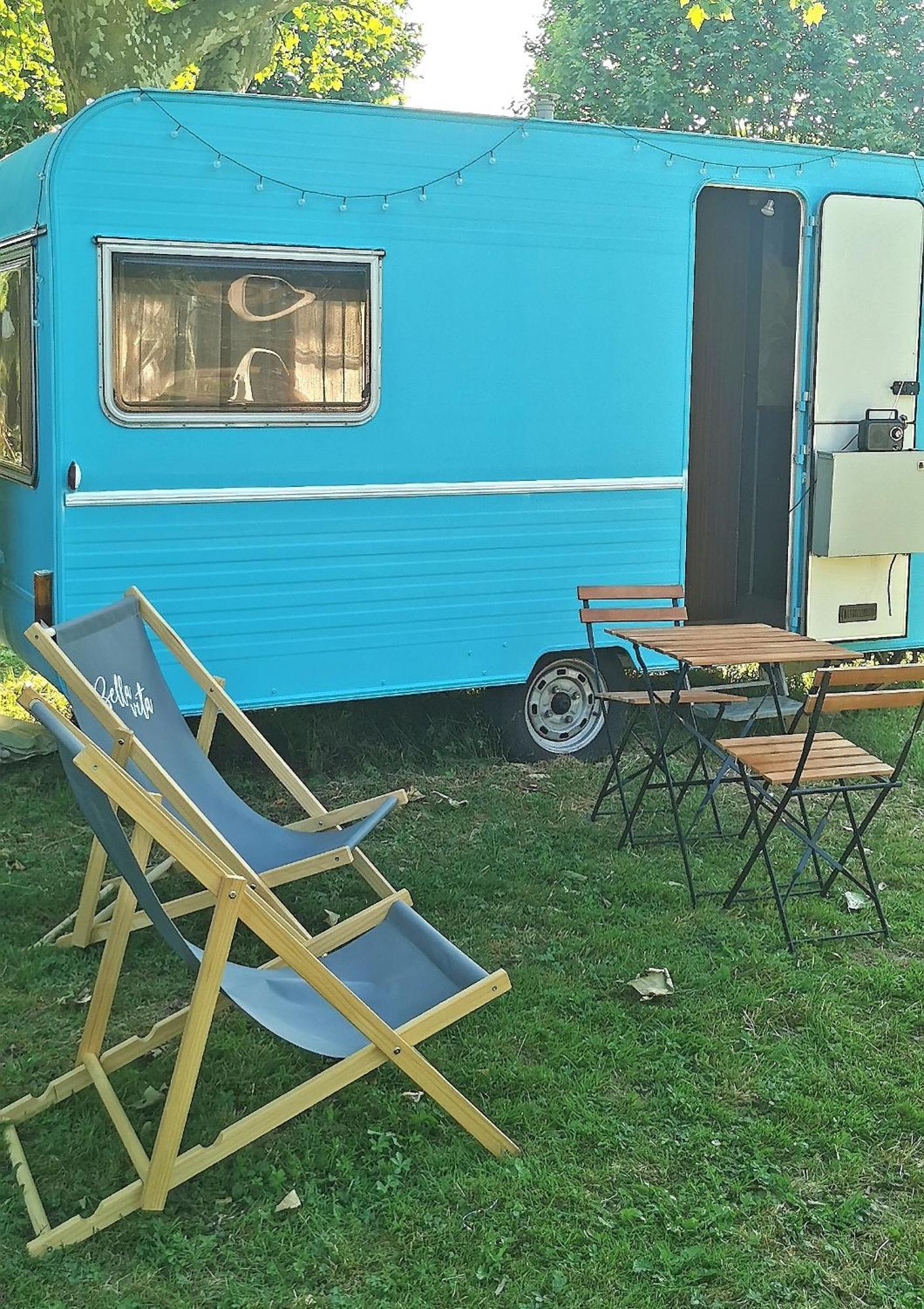 Camping De Thoissey *** Luaran gambar