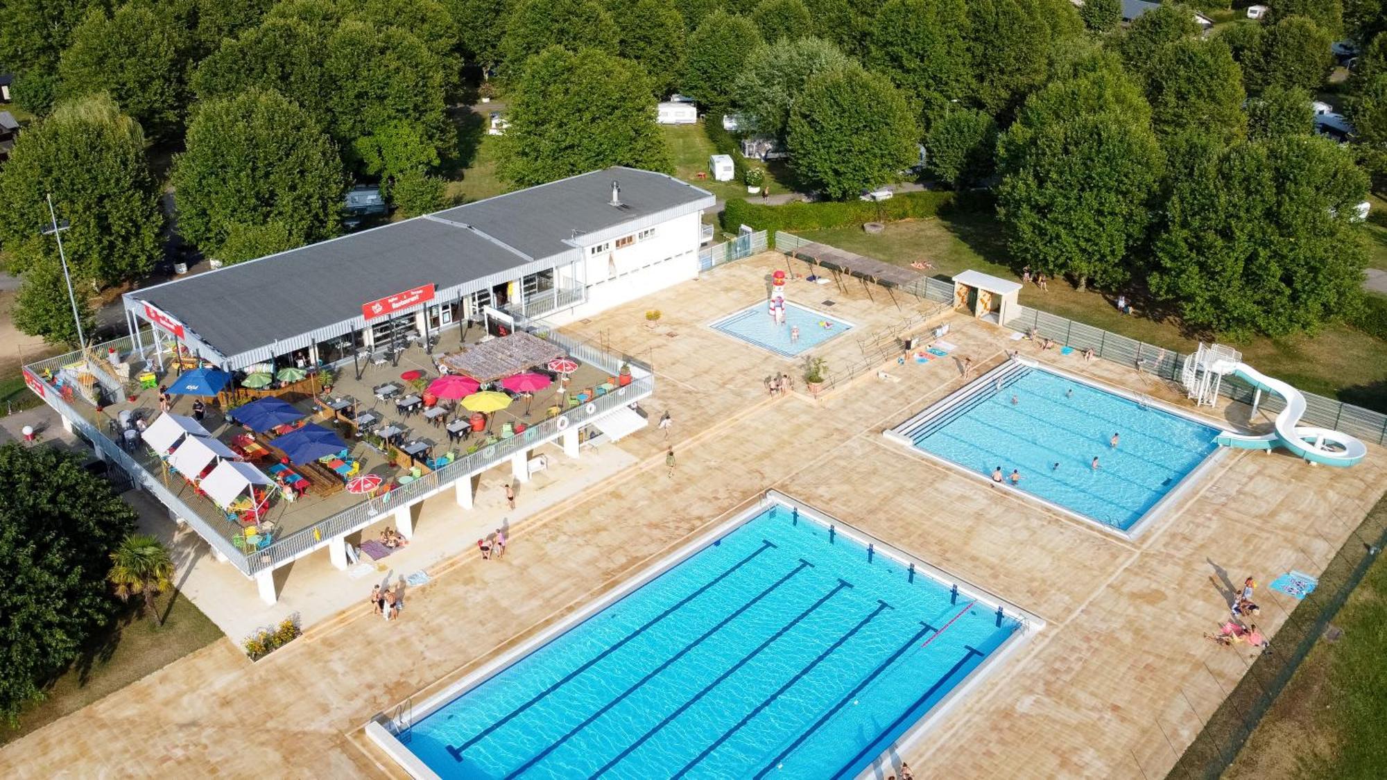 Camping De Thoissey *** Luaran gambar