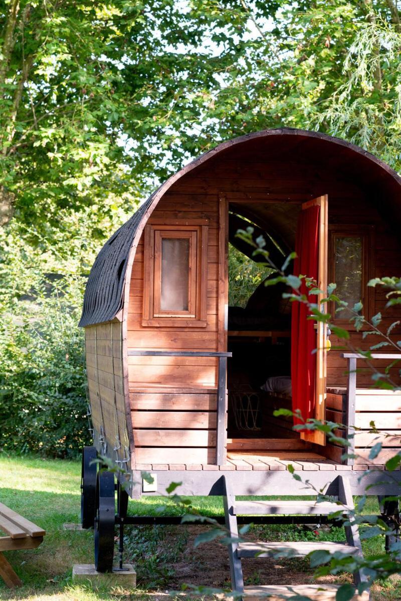Camping De Thoissey *** Luaran gambar